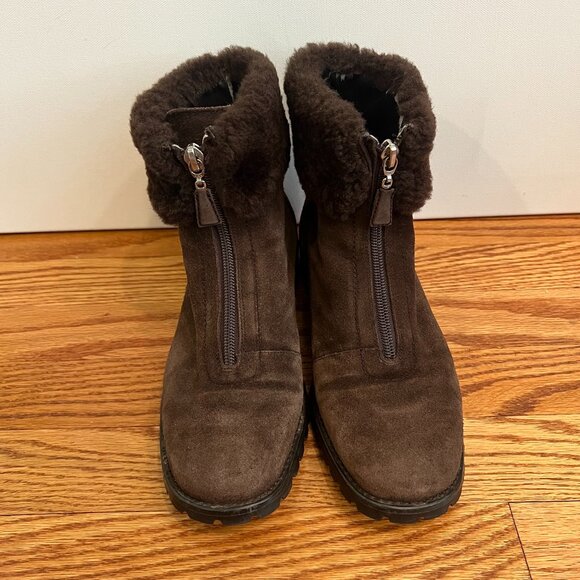 Brown Bootie Front zip, fuzzy cuff - Picture 1 of 4
